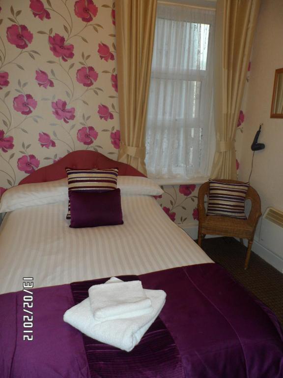 Lyric Hotel Blackpool Room photo